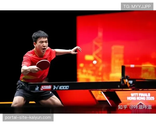 向鹏首轮负于张本智和技术复盘 年轻选手面对大赛压力适应能力 向鹏首轮负于张本智和技术复盘 年轻选手面对大赛压力适应能力