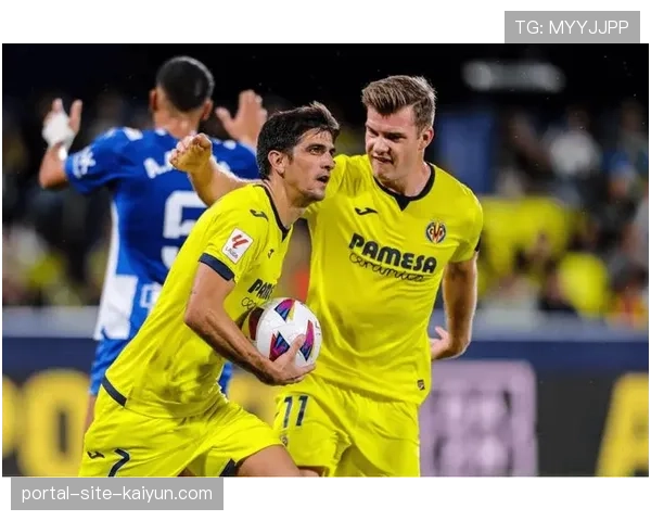 比利亚雷亚尔攻防转换迅速 反击效率成为取胜关键